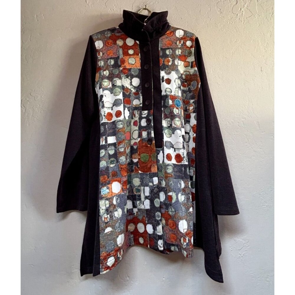 Terra SJ Apparel Women's Tunic Top Mock Neck Half Button Wearable Art Medium